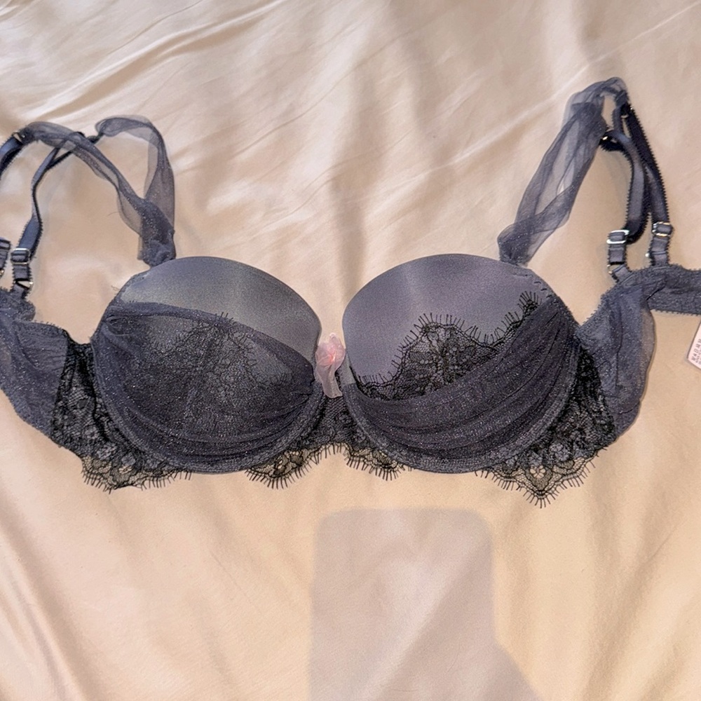Victoria’s Secret bra